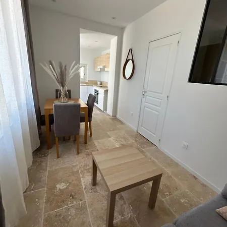 Le Brasilia Six-Fours-les-Plages